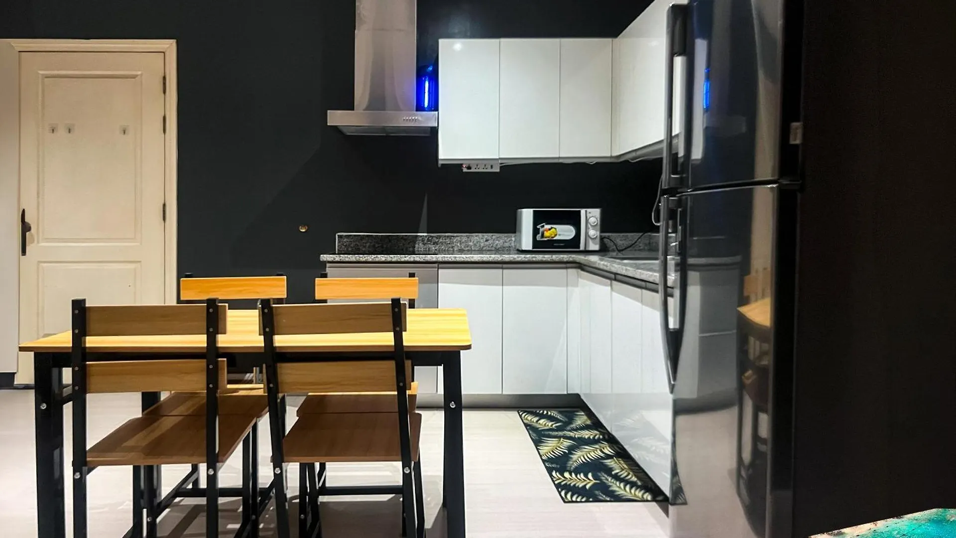 Aparthotel The Gramercy Residences Makati City Philippines