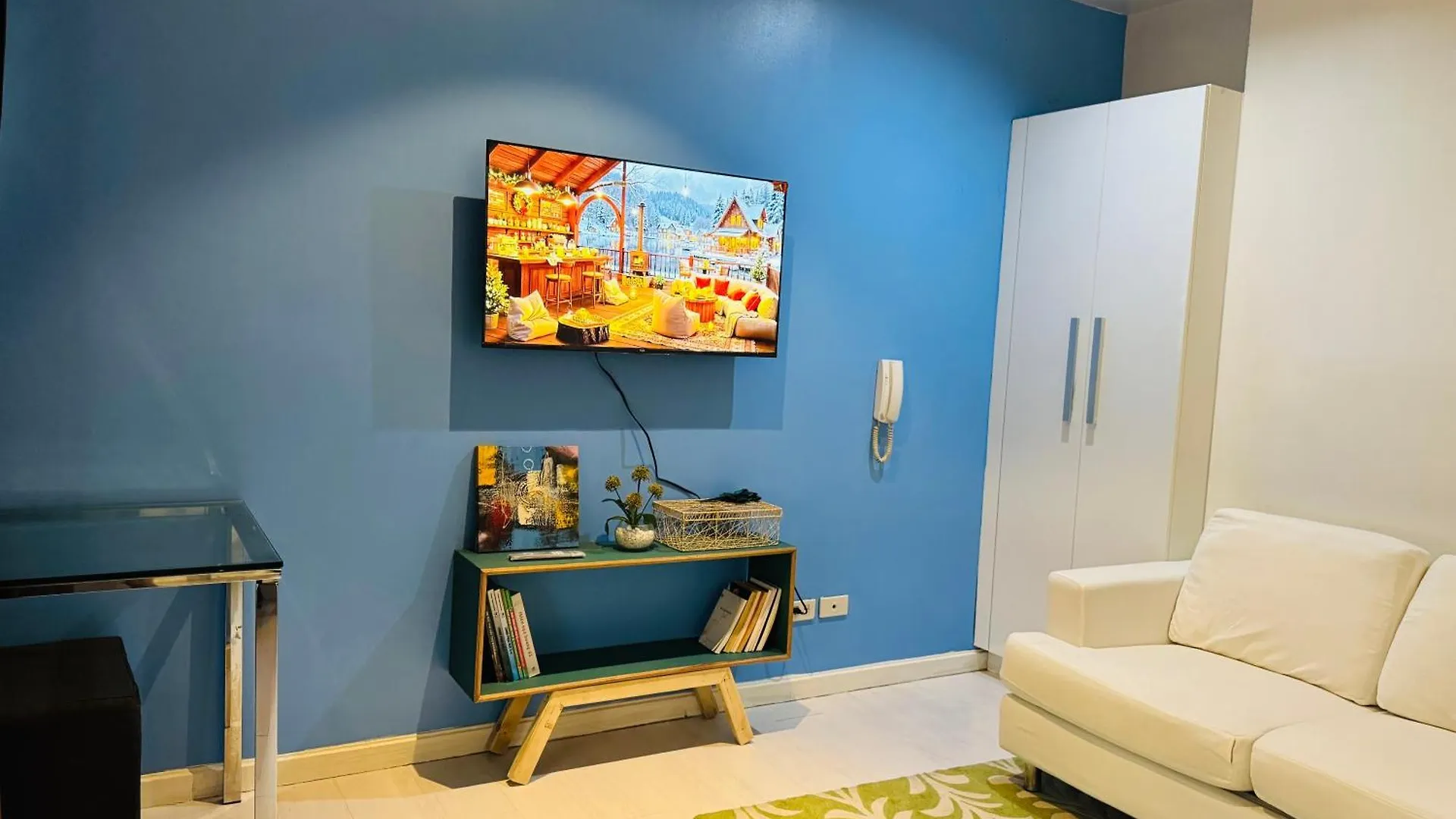 The Gramercy Residences Makati City Aparthotel